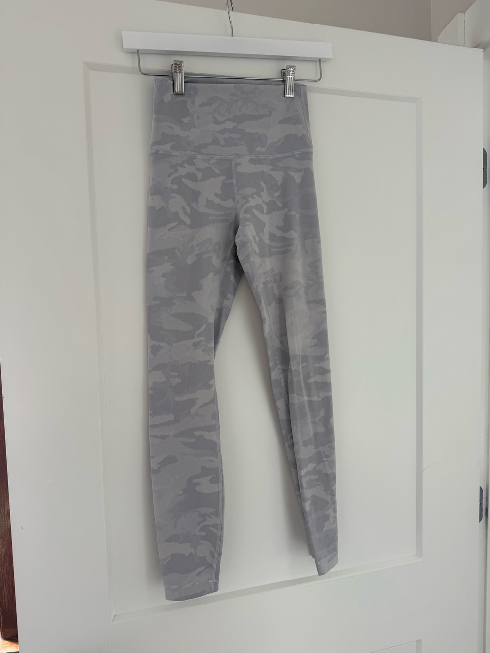 Lululemon Camouflage Leggings - Light Gray